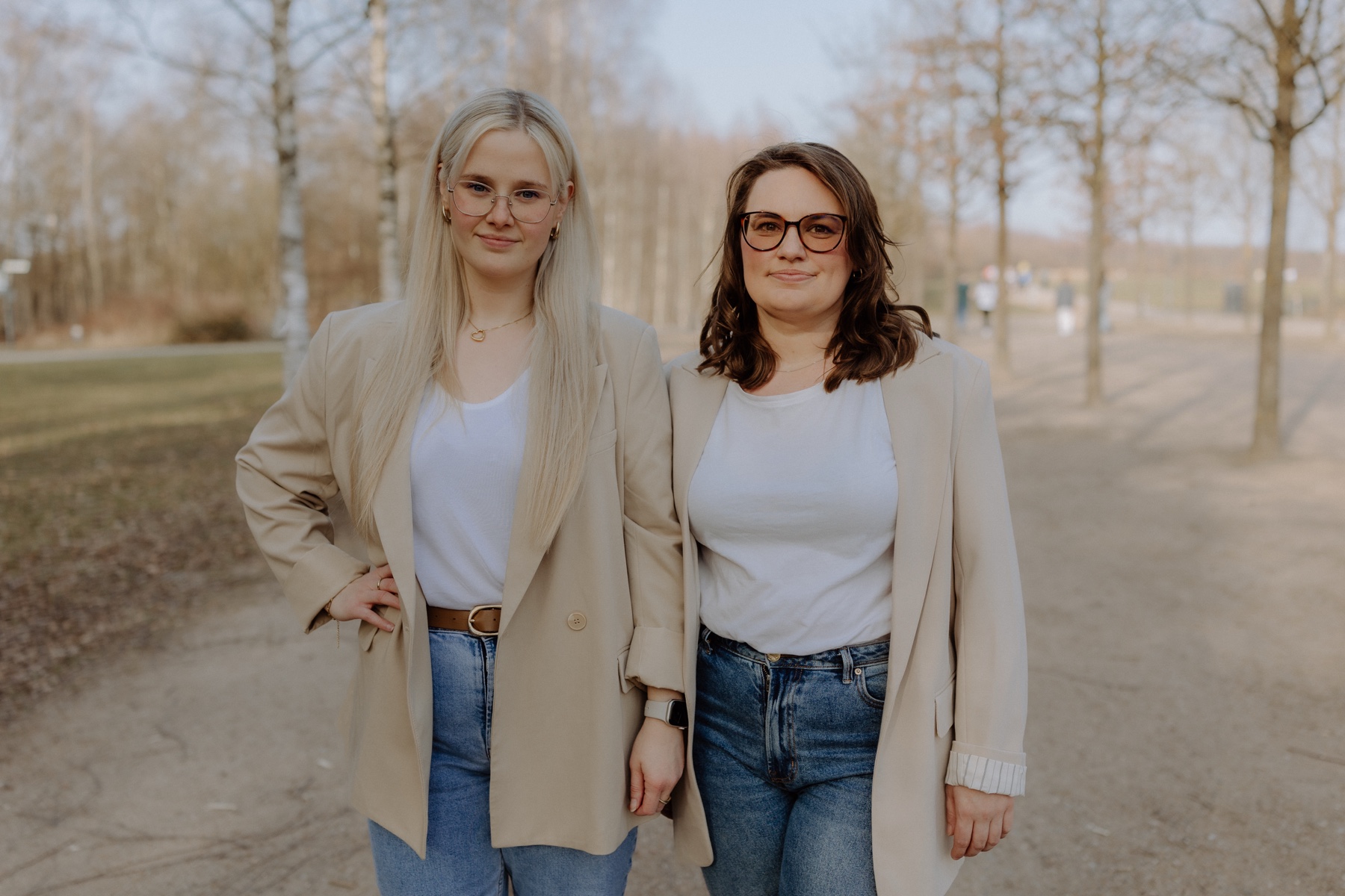Benthe und Laura – YouNique Team
